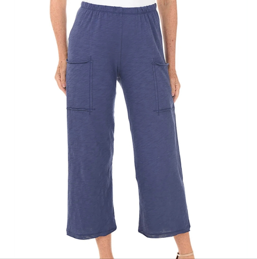 Habitat Navy Cropped Women's Pants